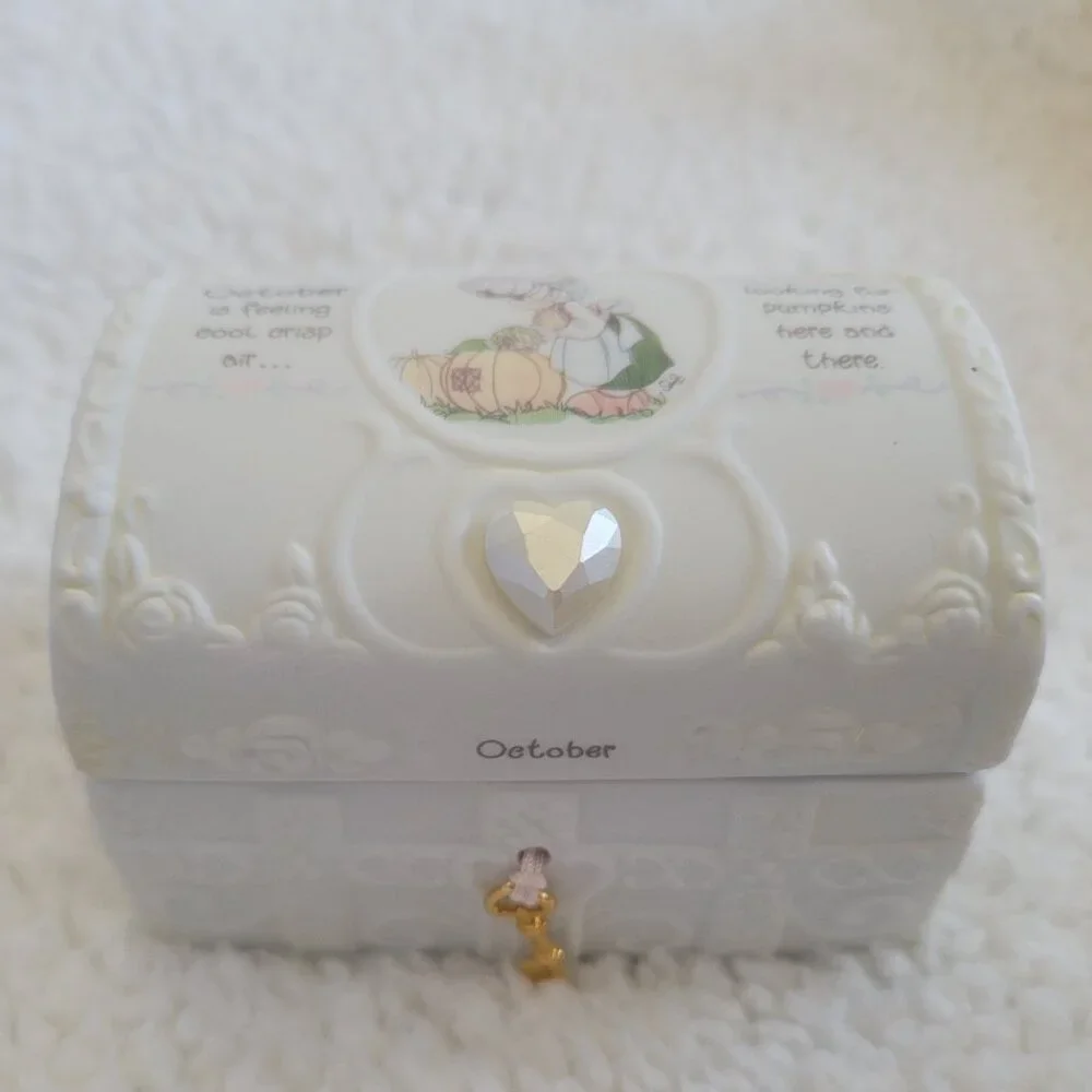 Precious Moments October Opal Birthstone Porcelain Trinket Box Pumpkin Chest